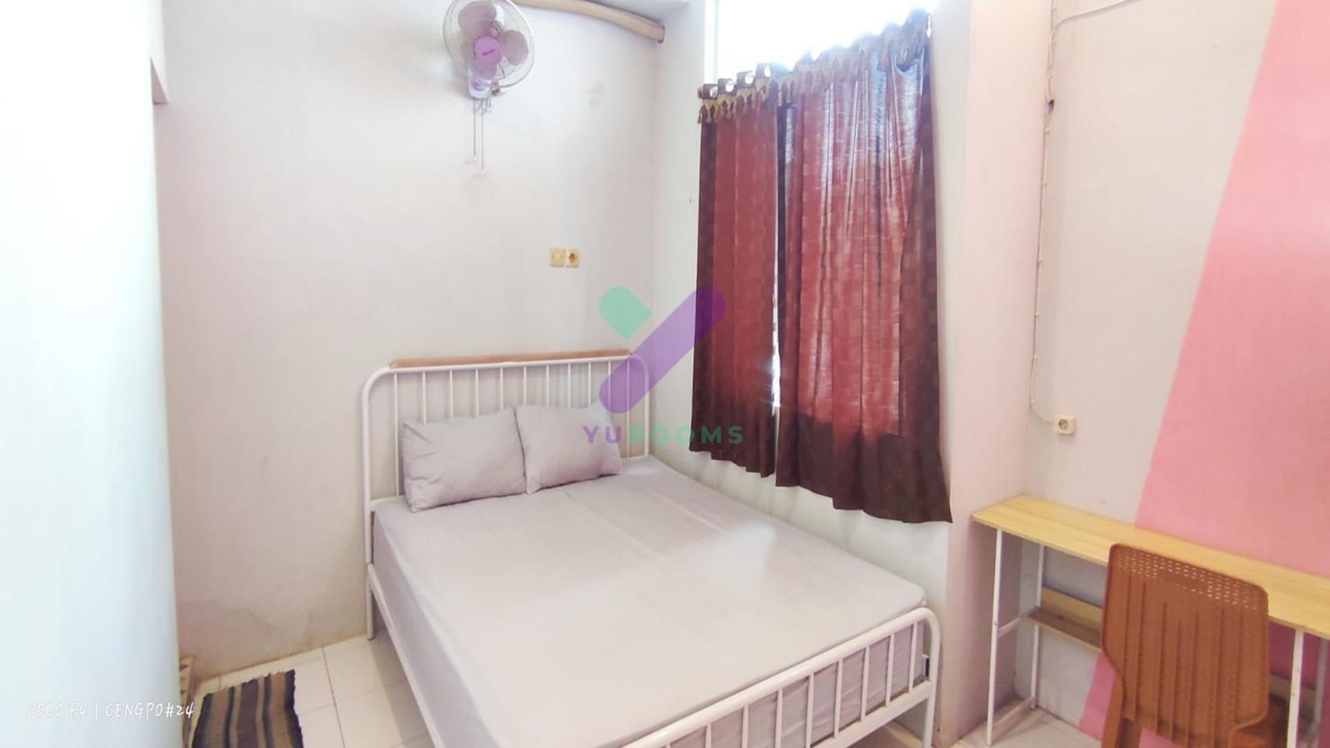 New Jasmine Guest House By Yurooms Blitar Ngoại thất bức ảnh